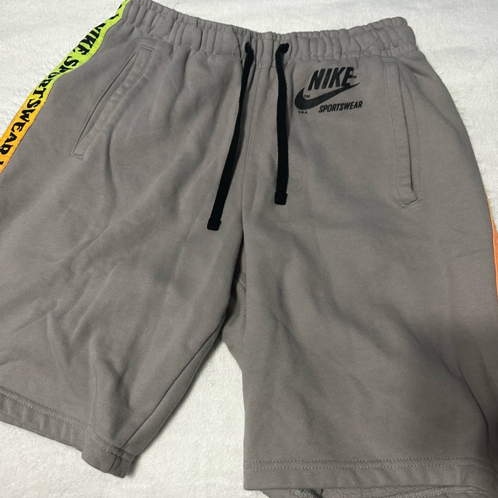 Nike High Visibility Alumni Shorts
